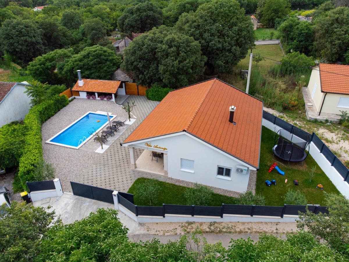 Villa Antonija Ljubuški エクステリア 写真